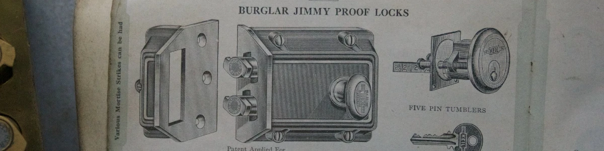 Jimmy right handed lock