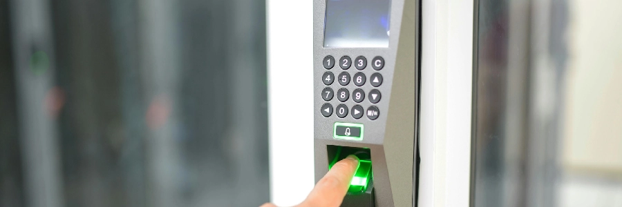 Smart door lock with keypad and fingerprint reader