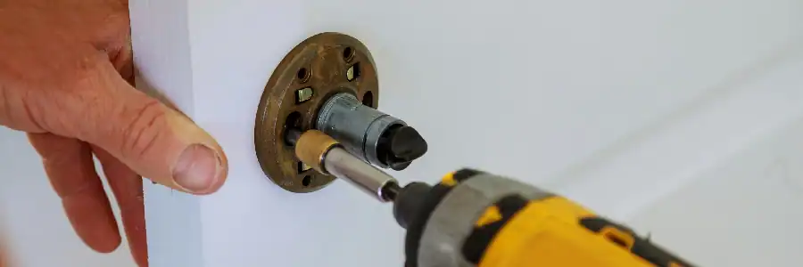 save life by repairing a door lock