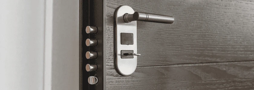 Heavy duty lock with satin nickel finish